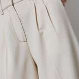 TerryCC Pleat Bermuda - Bisquit