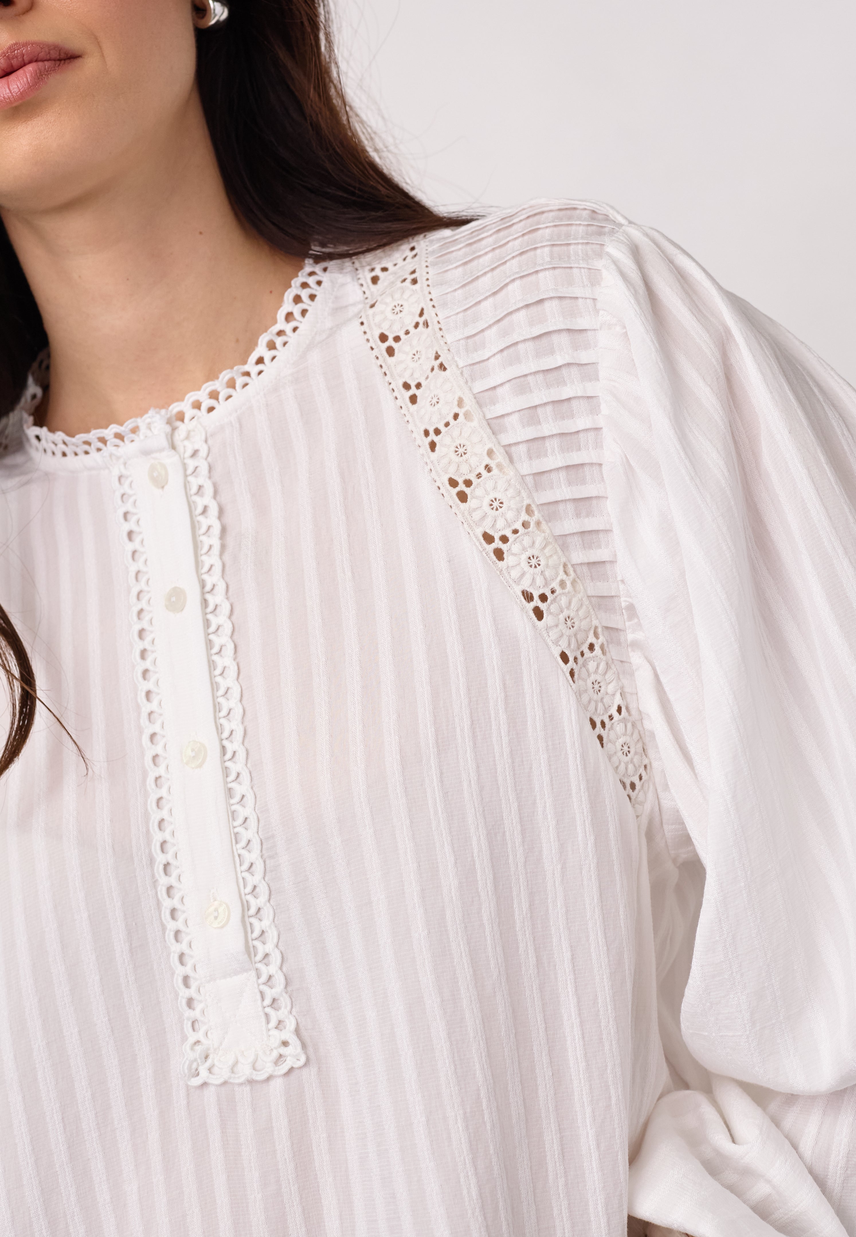 SenneCC Lace Blouse - White - Co'couture