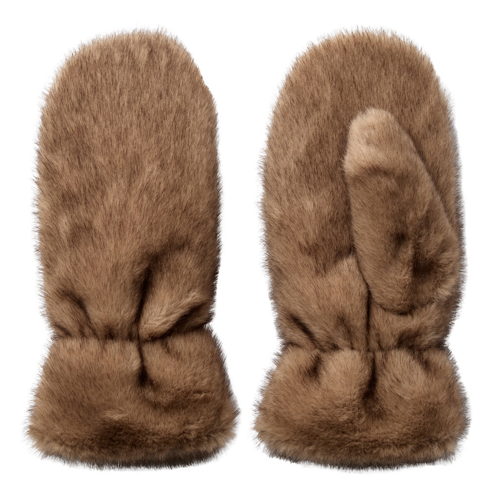 39061-IsabelCC-Fur-Mitten-154